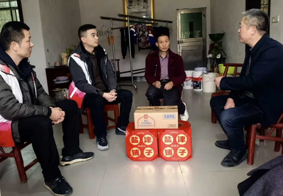 津彩紛呈 喜迎新春：鹽津黨委2025新春慰問系列活動(dòng)