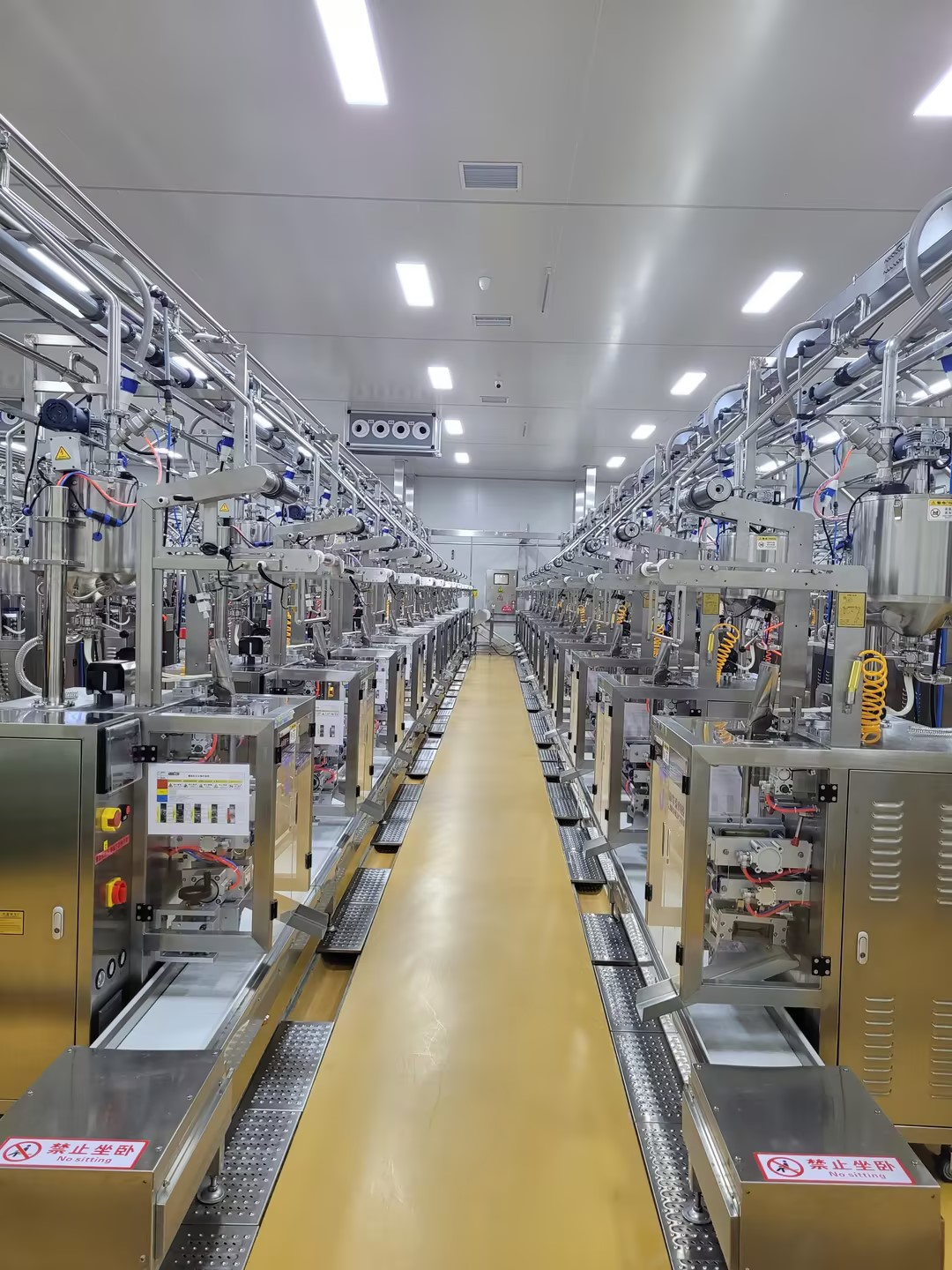 IP+理想零食,鹽津鋪?zhàn)印吧X蒻滿分”會不會成為下一個(gè)品類品牌? IP+理想零食,鹽津鋪?zhàn)印吧X蒻滿分”會不會成為下一個(gè)品類品牌?